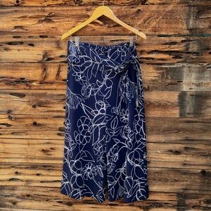 JOSEPH RIBKOFF | NWT Ella Wide Leg Capri Pants 8